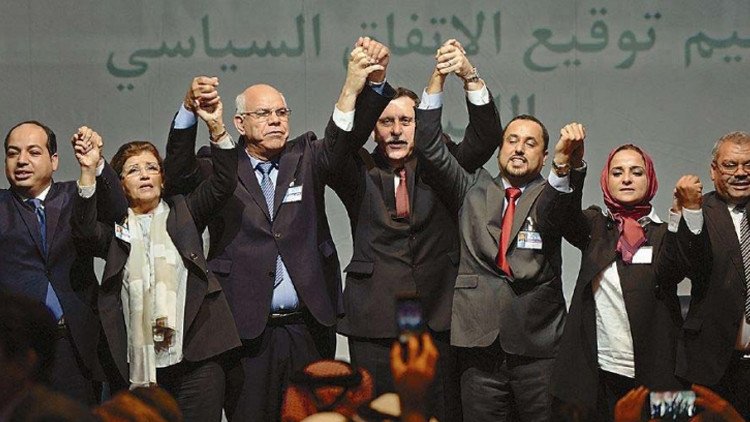 حكومة عابرة
