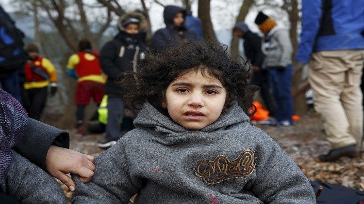 بريطانيا تخطط لاستقبال أطفال المهاجرين من دون أسرهم!