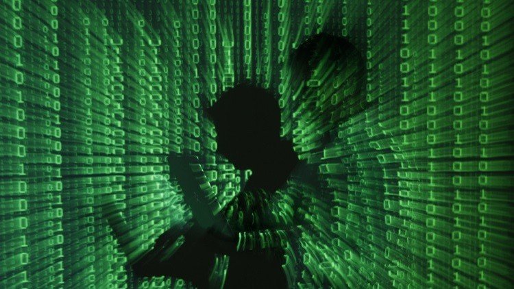 "هاكر" يخترق ويسرب وثائق لأكبر اتحاد شرطة بالولايات المتحدة 