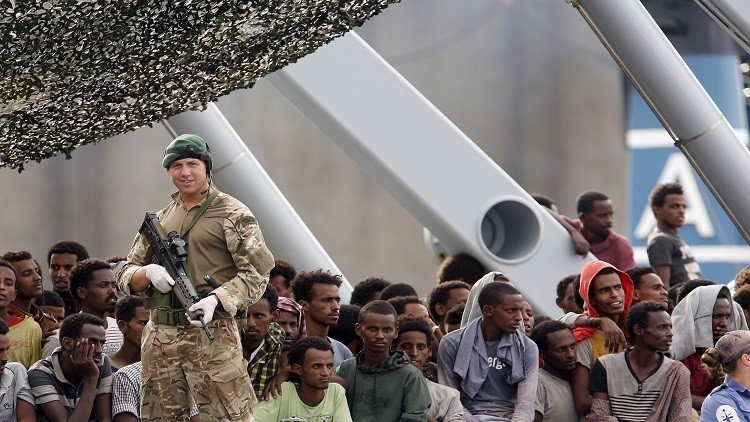 سياسي إيطالي: المهاجرون سيغزوننا 