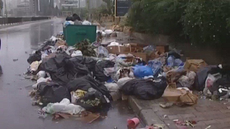 تظاهرة في بيروت لحملة "طلعت ريحتكم"