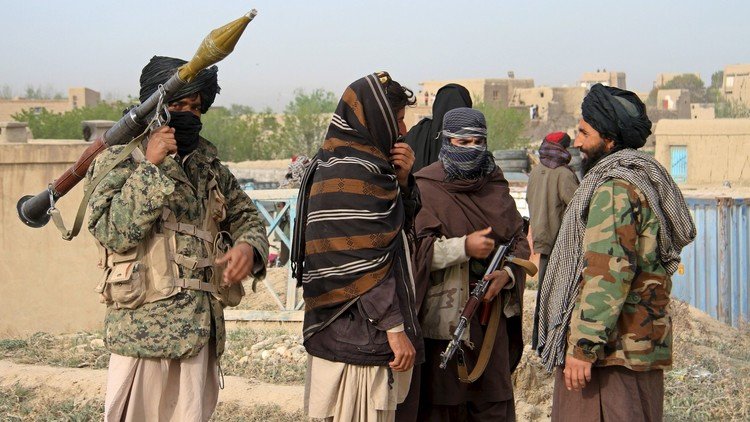 جهود دولية لإجراء محادثات سلام بين الحكومة الأفغانية وطالبان