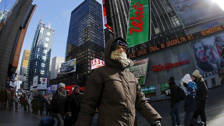 برد قارس نغص على الأمريكيين فرحتهم بعيد الحب