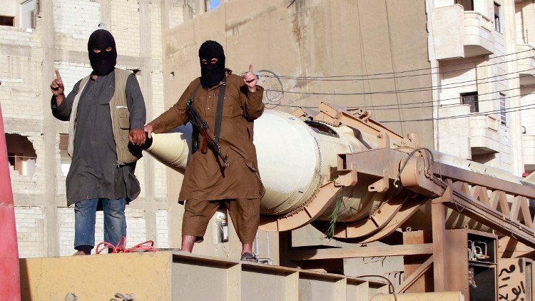 مسؤول أمريكي: "داعش" يواجه مشاكل في صرف مكافآت لمسلحيه 
