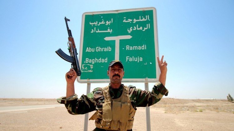 استمرار القتال بين عشائر الفلوجة و"داعش" لليوم الثاني ونشر قناصين على أسطح المباني