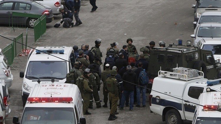 مصادر فلسطينية: مقتل امرأة فلسطينية وإصابة ابنتها بعد تعرضهما للدهس من قبل مستوطن 