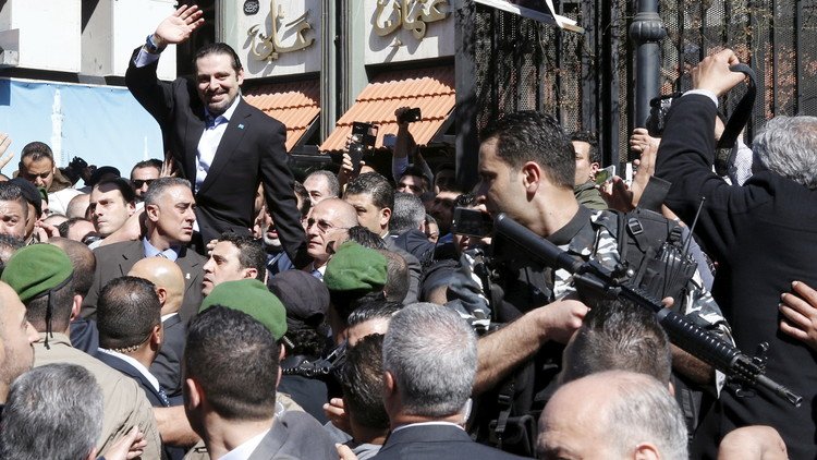 سعد الحريري يعلن نيته البقاء في لبنان