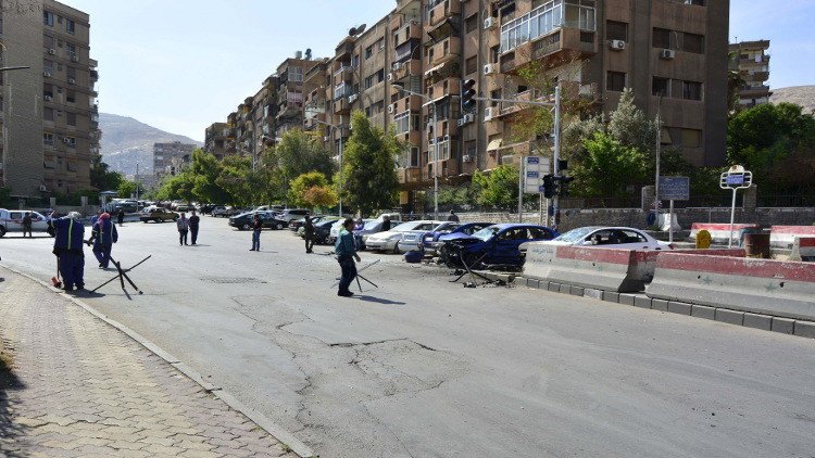 سقوط قذائف هاون على مناطق سكنية بدمشق (فيديو)