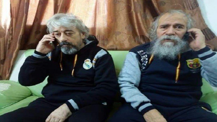 إيطاليا تنفي عزمها "غزو" ليبيا.. وعودة رهينتيها لروما