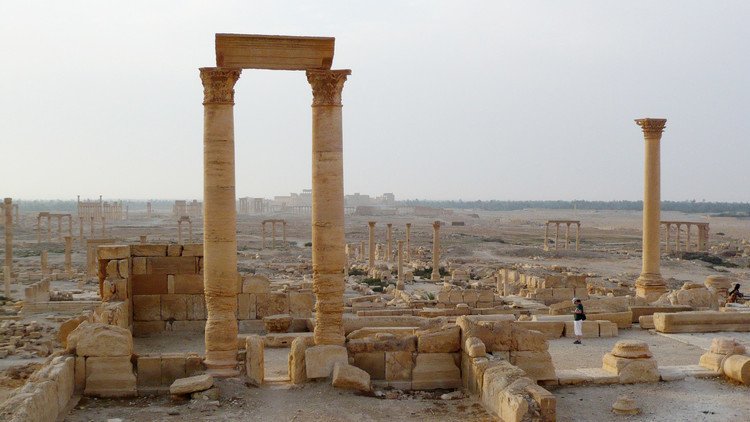 من سلم تدمر لداعش ولماذا تثير واشنطن شكوك حلفائها؟
