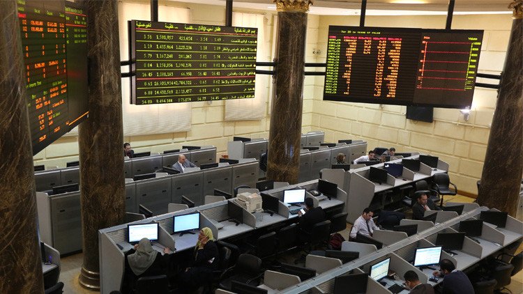 اختطاف طائرة الركاب يقود البورصة المصرية إلى المجهول