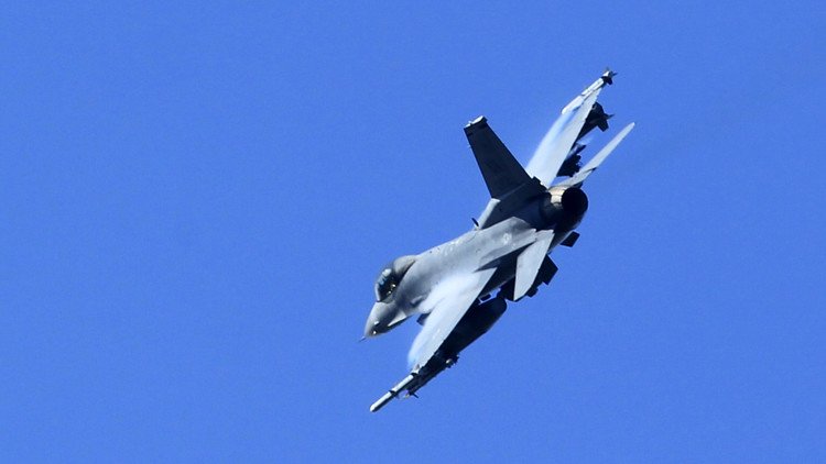 البنتاغون: تحطم مقاتلة من طراز "F-16" في أفغانستان