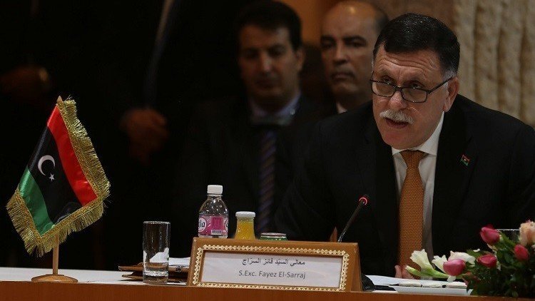 ليبيا : حكومة من جهات دولية