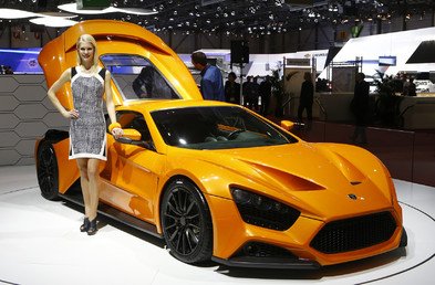 سيارة زينفو اس تي 1، محرك تيربو V8 بسعة 6.8 لتر، بقوة 1104 أحصنة، وسعرها يبلغ 1.8 مليون دولار.  