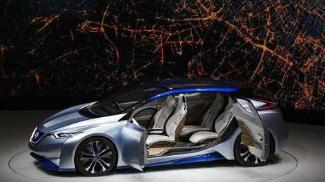 السيارة نيسان آي دي إس المشاركة في معرض جنيف للسيارت عام 2016، سويسرا، 2 مارس/آذار  