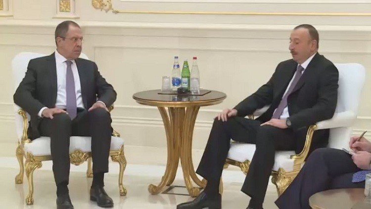 الرئيس الأذربيجاني يشيد بالجهود الروسية في وقف إطلاق النار في قره باغ 