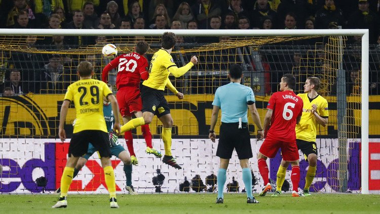 ليفربول يخرج بنتيجة إيجابية من ملعب دورتموند.. (فيديو)