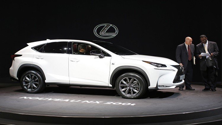 طرح "Lexus NX 300" في الأسواق الأمريكية