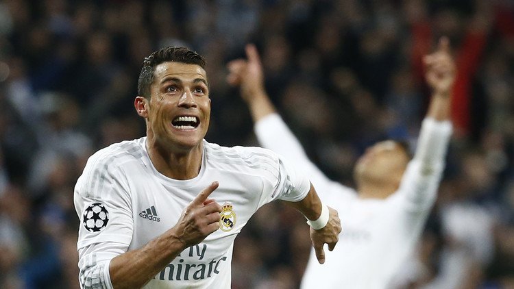 بالفيديو.. هاتريك رونالدو يوصل الملكي إلى نصف نهائي دوري الأبطال