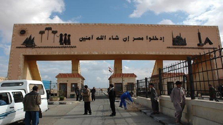 عبور291 مصريا قادمين من ليبيا منفذ السلوم الحدودي 