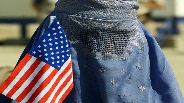 مسلمات يرفعن شكوى تمييز ديني في كاليفورنيا