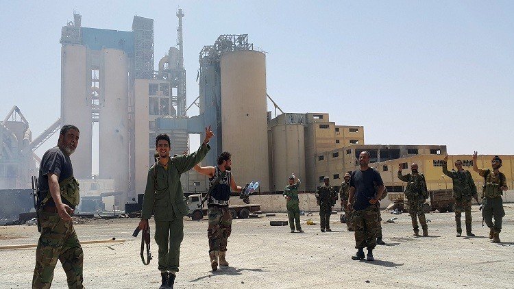 قوات ليبية حكومية تحرر "أبو قرين" من قبضة داعش