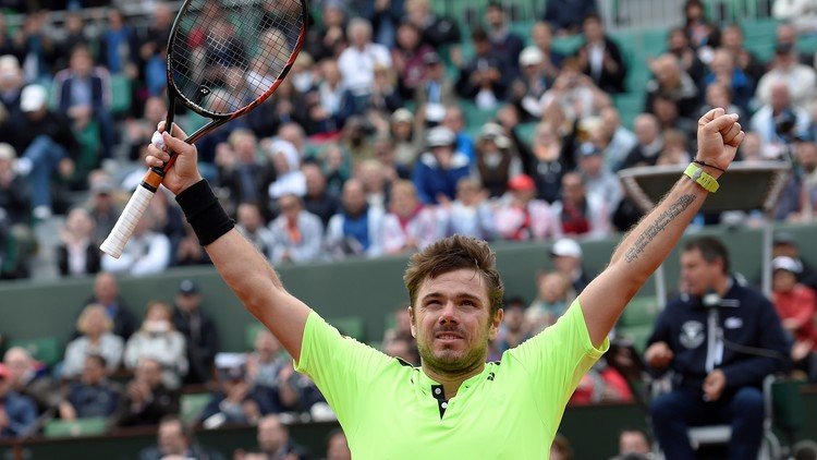 فافرينكا ونيشيكوري إلى ثاني أدوار رولان غاروس