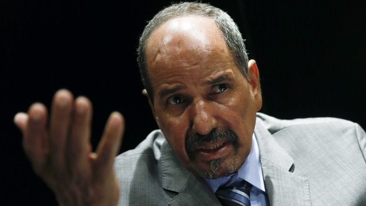 وفاة زعيم البوليساريو محمد عبد العزيز