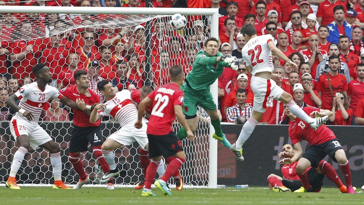 سويسرا تتجاوز ألبانيا بصعوبة في اليورو .. فيديو