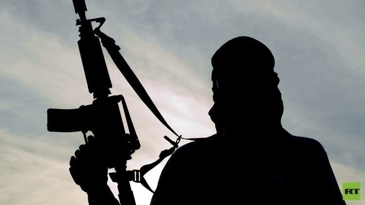 سجن رسام ماليزي 12 عاما لانضمامه لـ "داعش"