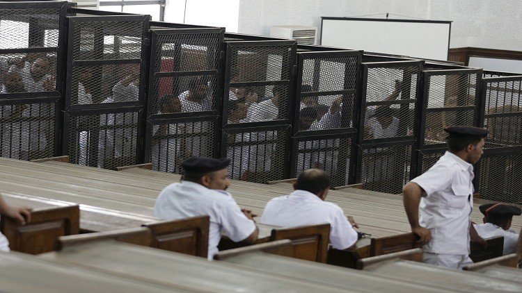 تبرئة 52 مصريا احتجوا على تبعية "تيران وصنافير"