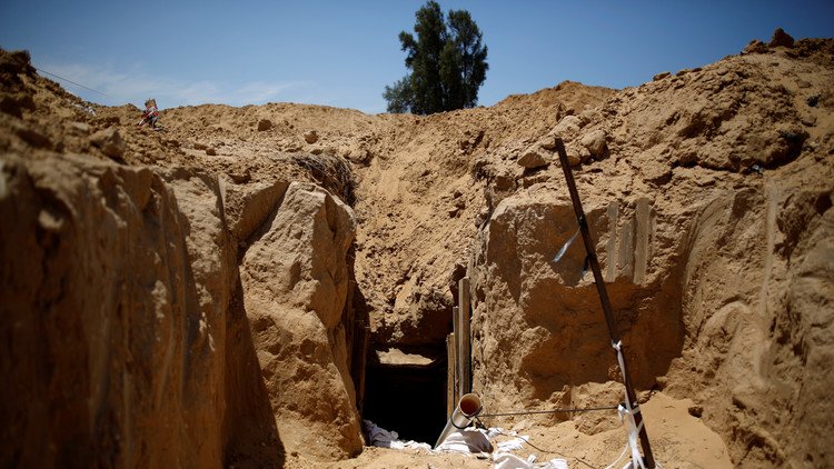 إسرائيل تقرر بناء جدار تحت الأرض على الحدود مع غزة لمحاصرة الأنفاق