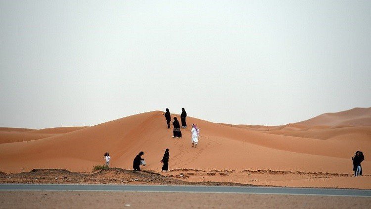إعادة عائلة سعودية تقيم في سوريا إلى المملكة
