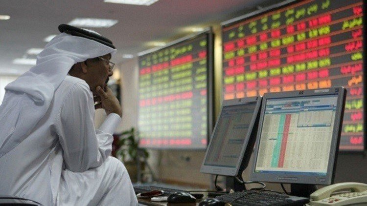 تحركات محدودة للبورصات الخليجية والإمارات تحقق أفضل أداء 