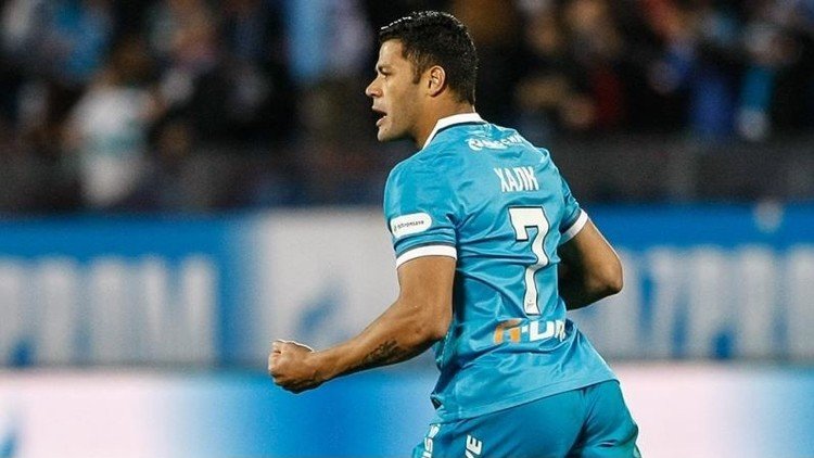 هالك أغلى لاعب في الصين وآسيا