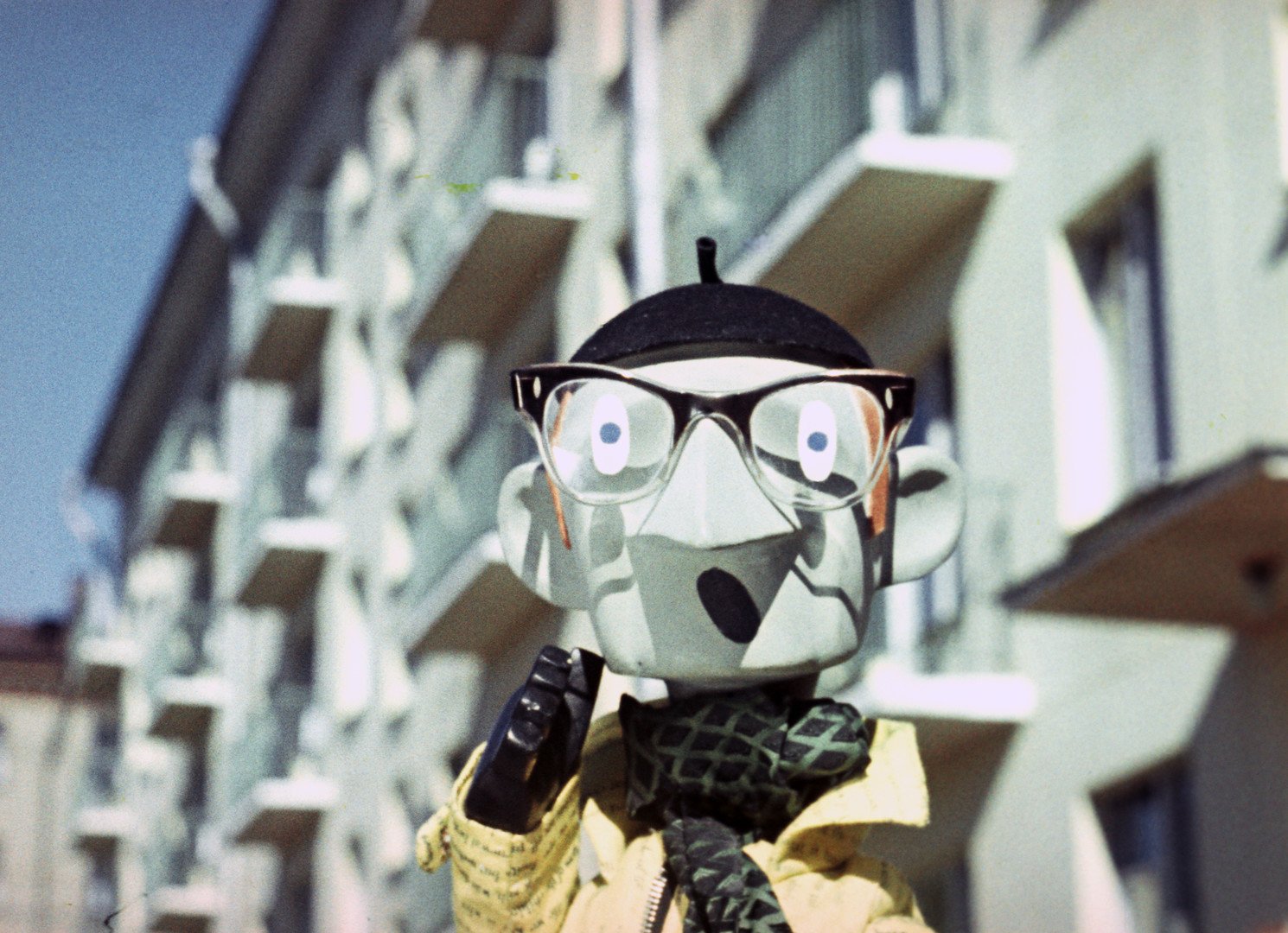 لقطة من فيلم "المراسل الأجنبي". إنتاج عام 1961