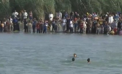 وتعبر الأمم المتحدة بشكل شبه يومي عن قلقها من أوضاع المدنيين في الفلوجة، باعتبار أنهم وجدوا أنفسهم بين مطرقة القصف من قبل الجيش العراقي وسندان الإجراءات القمعية من قبل "داعش"
