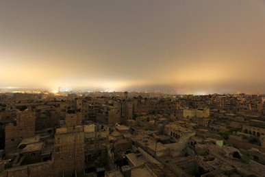 منظر عام لمبان مدمرة في حلب