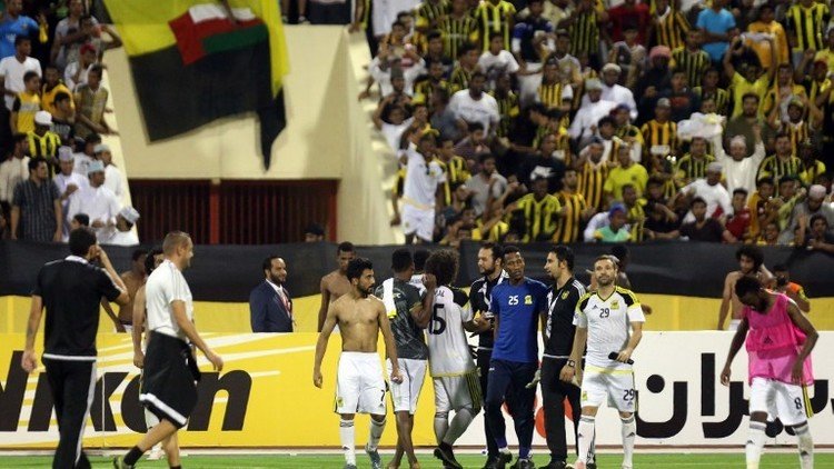 تغريم الاتحاد السعودي وحرمان العميد من جماهيره
