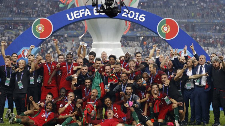 البرتغال تسطر تاريخها الكروي بأحرف من ذهب