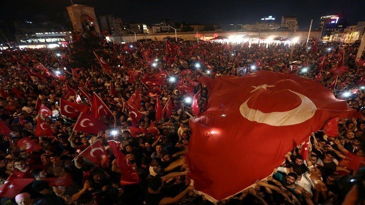 تركيا من انقلاب فاشل إلى أزمة اقتصادية 