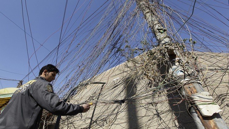إيران توقف إمدادات الكهرباء عن العراق فجأة 