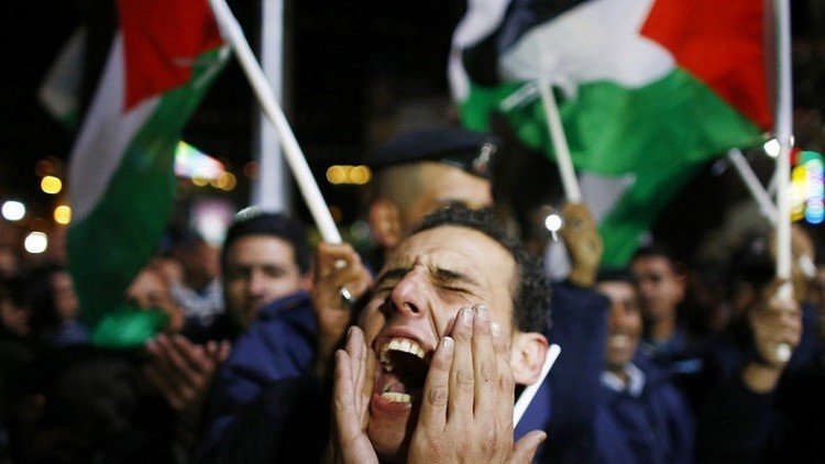 "فلسطين هنا" رغم أنف غوغل!