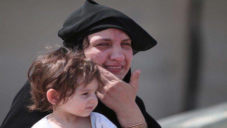 أهالي منبج يخلعون "سواد داعش"  ويتنفسون الحرية 