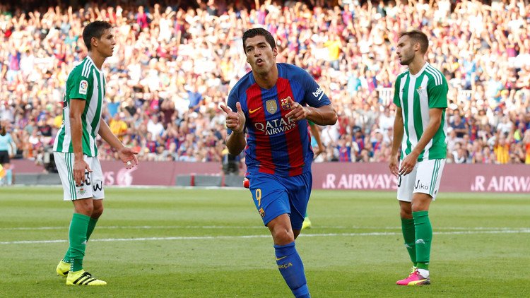 برشلونة يقسو على ضيفه ريال بيتيس