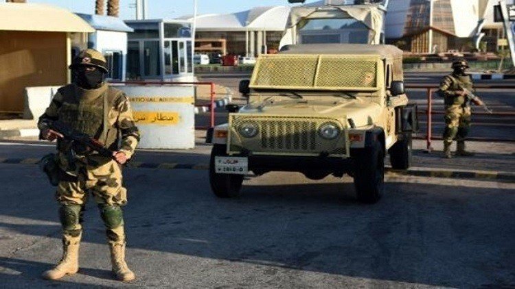 مقتل ضابطين مصريين بهجوم في سيناء