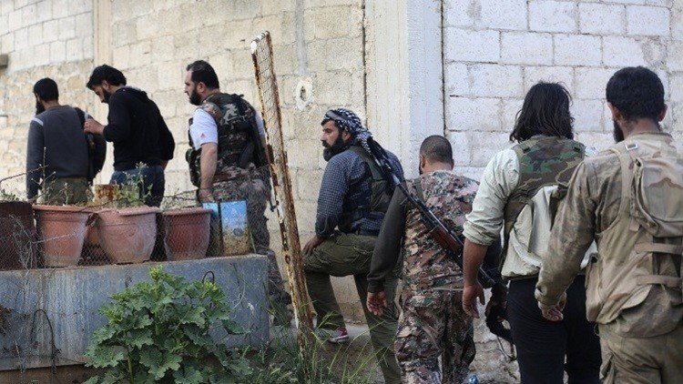 "داعش" يهاجم معسكرا للمعارضة السورية في الجنوب