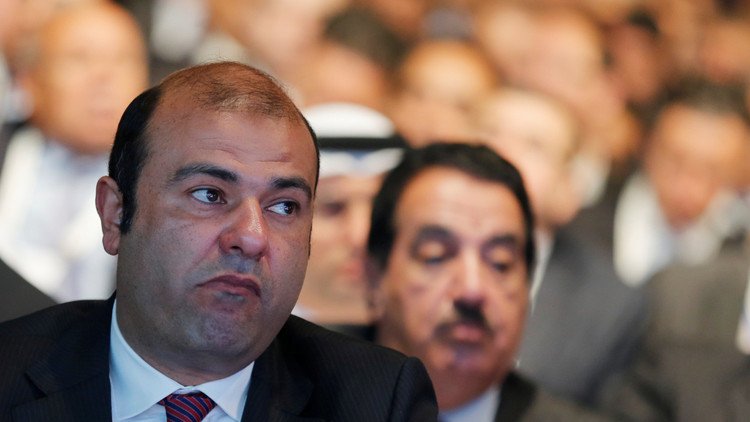 أسرار إطاحة وزير مصري على خلفية قضية فساد كبرى
