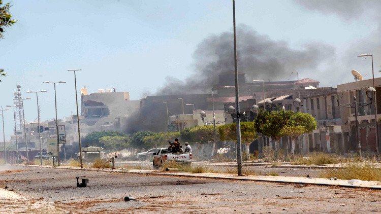 مقتل 34 عنصرا من قوات الحكومة الليبية في توغل بمعاقل "داعش" الأخيرة في سرت