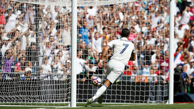 بالفيديو .. ريال مدريد يقسو على ضيفه أوساسونا